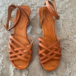 American Eagle Heels